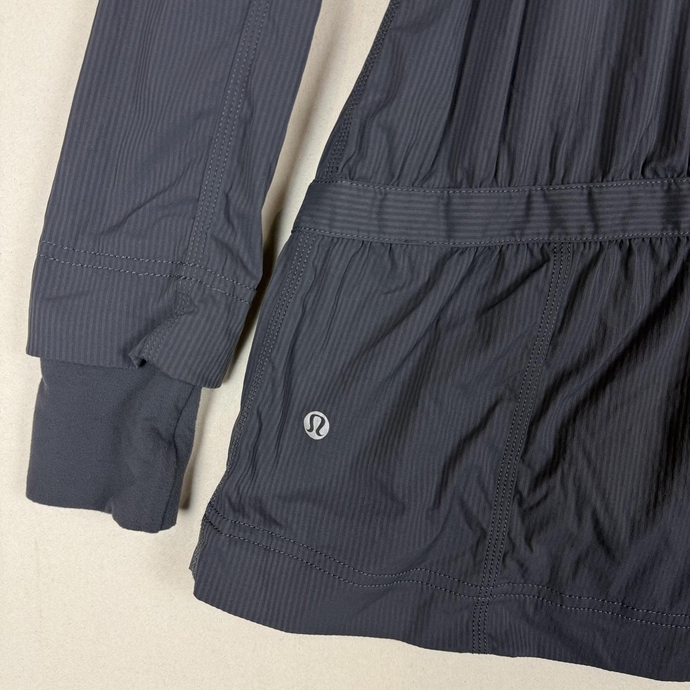 Lululemon Jacket Womens Small Blue Hooded Full Zip Windbreaker Long Ruffle Hem - Picture 13 of 15